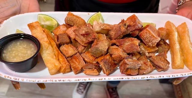 Chicharrones & fried yuca.