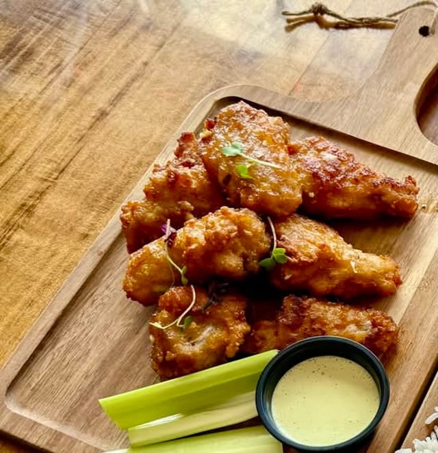 Wings al mojo.