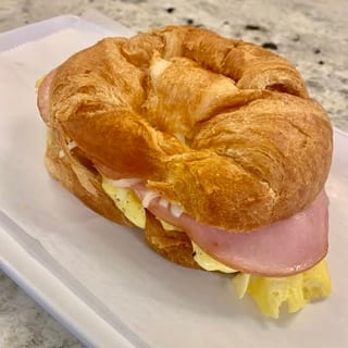 Ham, egg & cheese Croissant