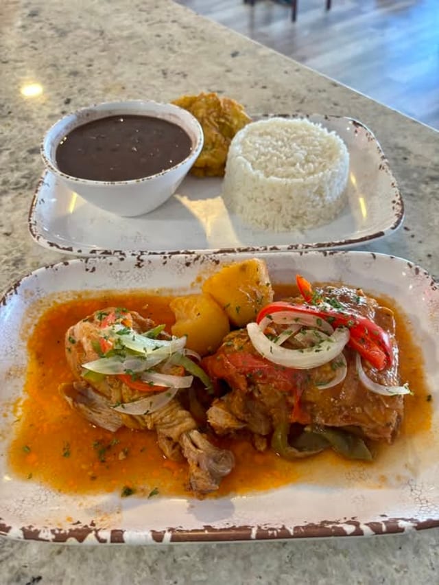 Fricase de Pollo.